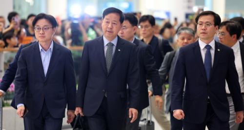 [속보] "관세협상 전쟁 같았어, 쌀 추가 개방 논의 없었다"…韓협상단 소회 밝혀