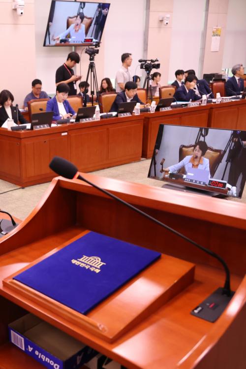 국민 48.9% "조희대 청문회 부적절"