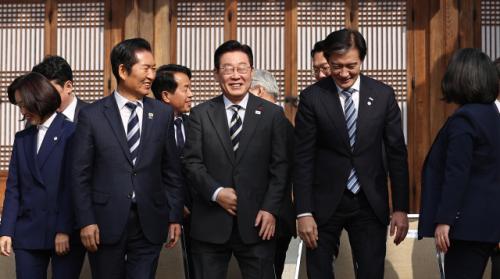 민형배 "정청래 합당 제안, 李대통령과 교감 확실히 있었다"