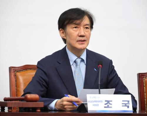 조국 "국힘 주인은 신천지·통일교·극우개신교…정상 보수 아냐"