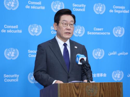 李대통령 "AI, 맹수될수도 케데헌 더피 될수도"