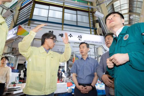 감사원 "폭염 대응 무더위 쉼터, 취약성 고려 없이 경로당 위주"