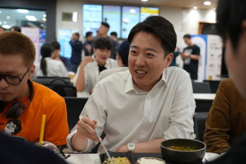 이준석 "청년 문제 과감한 방식으로" 13일 동성로 유세