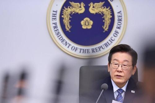 "이재명 대통령, 사법 리스크 해소 위해 직접 재판 속개 나서야"