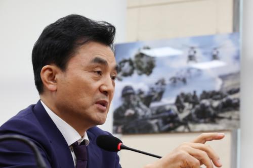 '실용'인가 '실수'인가...돌연 "전작권 환수"