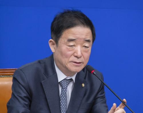 與강득구 "尹 사면, 최소 50년은 논의 대상 아냐"