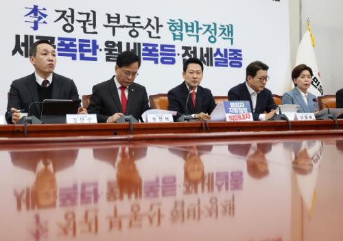 "張, 대구 지키고 승리 가능한 곳 화력 집중, 반전 끌어내야"