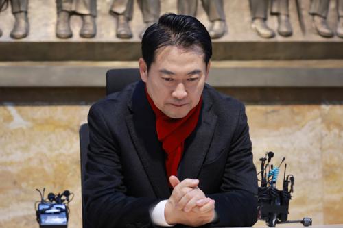 장동혁 단식 돌입...“김병기 블랙폰 열면 정권 끝장날 것”