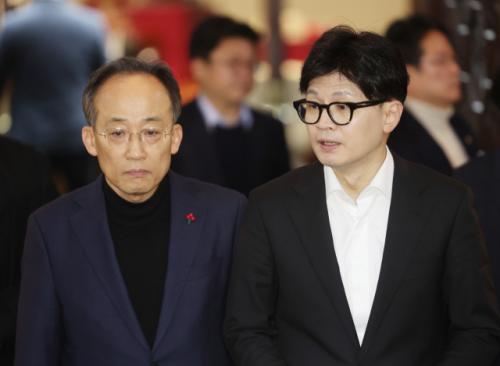 한동훈 "추경호 구속영장 기각돼야, 계엄해제 표결 불참 이유만으로 구속 안 돼"