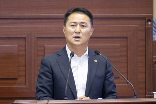 김진엽 경북도의원, 철강산업 위기·영일만대교 예산 삭감·청소년 마약 대응 "현실 해법 촉구"