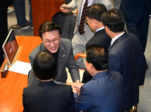 국힘 "김민석 임명 강행시 대통령 책임"…지명 철회 거듭 압박