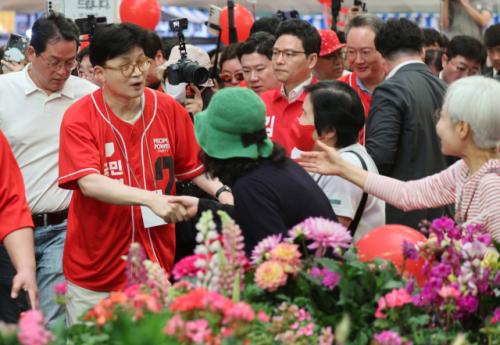 당권 거래 제안? "친윤 떨거지", "친한계 해당행위"…국힘 내부 계파갈등